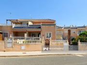 Casa en venta en Pinar de Campoverde, Alicante Costa Blanca