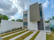 CASA EN VENTA EN PLAYA DEL CARMEN 2 HABITACIONES CON...