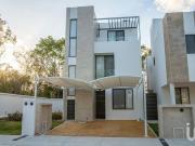Casa en Venta en Playa del Carmen, Quintana Roo