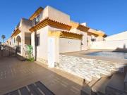 Casa en venta en Playa Flamenca, Alicante Costa Blanca