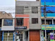 CASA EN VENTA EN PLENA AV. HUANDOY, CRUCE CON AV.... CASA EN VENTA EN PLENA AV. HUANDOY, CRUCE CON AV....