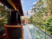 casa en venta en poblado el campestre. Cod V12881