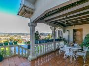 Casa en venta en Poio. Espectacular chalet de piedra...