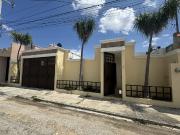 Casa en venta en Polígono 108, Mérida, Yucatán