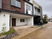 Casa en VENTA en PONTEVDERA