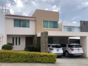 Casa en venta en Porta Fontana, León, Guanajuato