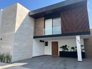 Casa en venta en Porta Fontana, León, Guanajuato
