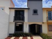 Casa en Venta en Portalegre II, Culiacán Espaciosa y...