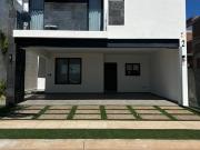 CASA EN VENTA EN PORTALEGRE VALLEY EN CULIACÁN SIN