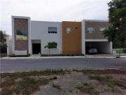 Casa en venta en Portales de Santiago, Santiago, Nuevo León