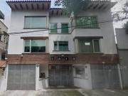 CASA EN VENTA EN PORTALES SUR A 10 MINUTOS DE LA...