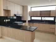 CASA EN VENTA EN PORTO NOVA