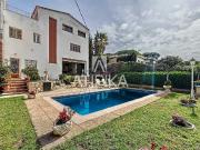 Casa en venta en Premià de Dalt. Casa en venta de 280m2...