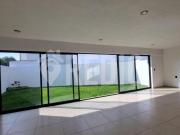 CASA EN VENTA EN PRESERVE JURIQUILLA