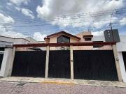 CASA EN VENTA EN PRIVADA ALEJANDRA EN CAMINO REAL Y...