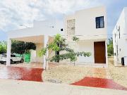 Casa en venta en privada altozano al norte de la Ciudad