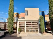 casa en venta en privada Arboledas de jacarandás