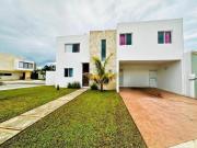 Casa en venta en Privada Bosques de Conkal