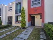 Casa en Venta en Privada Canelo Fraccionamiento Bosques Ica