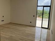 Casa en venta en privada Cholul