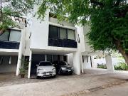 CASA EN VENTA EN PRIVADA – CHUBURNÁ DE HIDALGO 3...