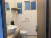 Casa en venta en privada con alberca y baño en cada... Casa en venta en privada con alberca y baño en cada...