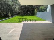 Casa en Venta en Privada con Vista al Bosque, Bosque...