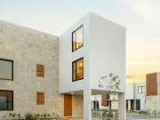 Casa en Venta en Privada en Altos Juriquilla, Querétaro