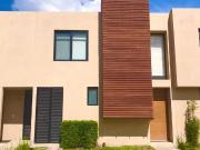 Casa en Venta en Privada en Altos Juriquilla, Querétaro