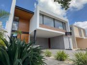 Casa en venta en Privada en Cholul en Mérida Yucatán