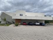 CASA EN VENTA EN PRIVADA EN JURICA QUERETARO