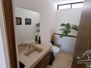 Casa en venta en privada en Juriquilla