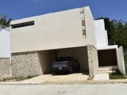 casa en venta en privada en M?rida, con seguridad,...