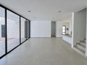 Casa en venta en privada en Temozón Norte