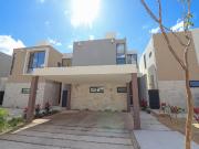 CASA EN VENTA EN PRIVADA ESTELA NATIVA UBICADA EN CONKAL