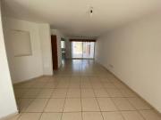 CASA EN VENTA EN PRIVADA EXCLUSIVA – LOS CÁRCAMOS...