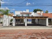 Casa en Venta en Privada Jurica Cerca de Colegio JFK