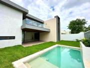 CASA EN VENTA EN PRIVADA LA NORTE DE MÉRIDA