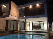 CASA EN VENTA EN PRIVADA NORTE MÉRIDA