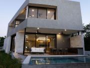 Casa en venta en Privada Oasis, Yucatán Country Club