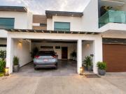 CASA EN VENTA EN PRIVADA PUNTA AZUL, ZONA SUR, CULIACÁN...