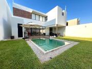 CASA EN VENTA EN PRIVADA TAMORA EQUIPADA, CONKAL