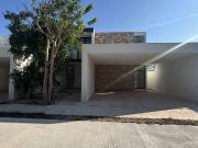 Casa en venta en Privada Varena Living, Santa Gertrudis...