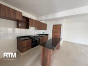 CASA EN VENTA EN PRIVADA VEREDAS