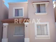 Casa en Venta en Privada Villas del Cedro III 3