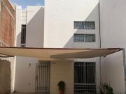 CASA EN VENTA EN PRIVADA EN ZONA DORADA, CULIACÁN ¡Lista...