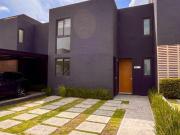 Casa en Venta en Privada, Zona El Refugio Fray Junipero