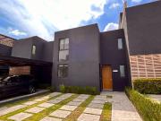 Casa en Venta en Privada, Zona El Refugio Fray Junipero