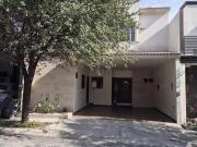 Casa en Venta en Privadas de Portal Cumbres, Monterrey