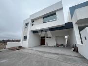 Casa en venta en Privadas de Santiago, Saltillo, Coahuila